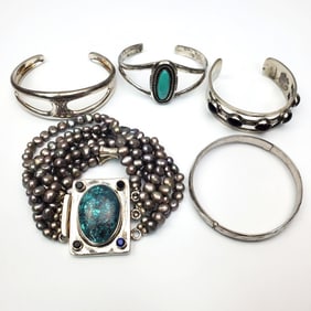 Lot of Silver Jewelry Items