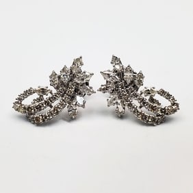 Very Fine Pair of 18K Gold & Diamond Earrings