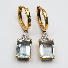 Pair of 18K Gold, Diamonds & Aquamarine Earrings