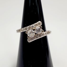 14K White Gold & Diamond Ring