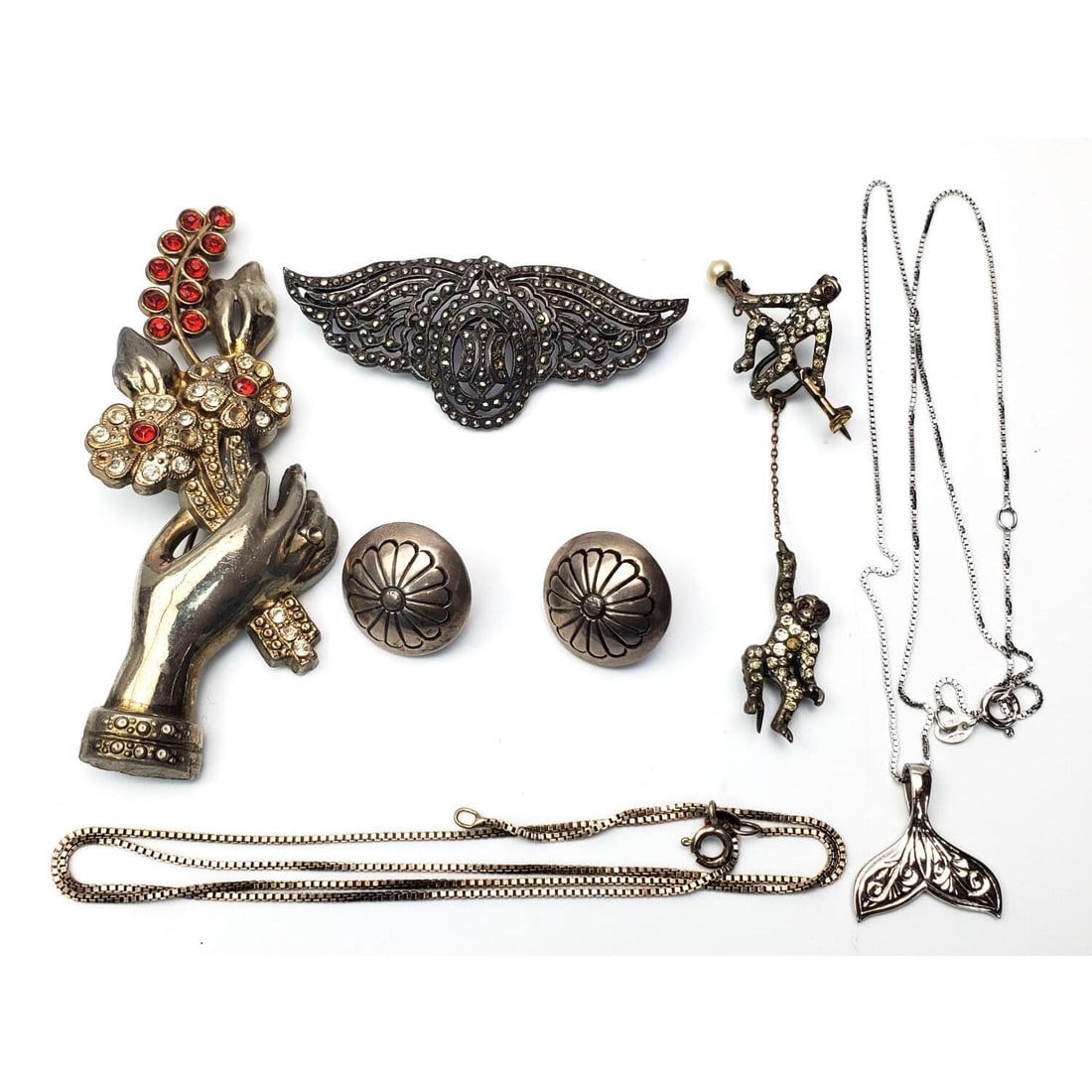 Nice Lot of Silver Jewelry Incl. 1 w/ Marcasite: Nice Lot of Silver Jewelry Including 1 w/ Marcasite. Condition: Generally Good. Dimensions: Various Sizes. Gross Weight: 30g / 2.5ozt. Provenance: From a Long Island, NY Home. Please note the absence