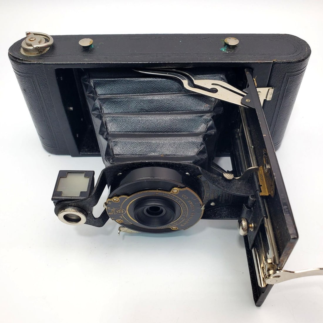 Kodak No. 2A Folding Autographic Brownie Camera (1 of 2)