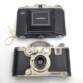 Lot of 2 Vintage Cameras Incl. Zeiss Ikon Nettar