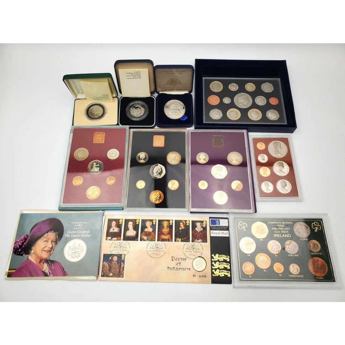 Large Bag Lot of British & Irish Coins (1 of 6)