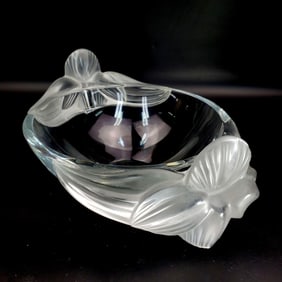 Lalique France "Loriol" Art Glass Centerpiece Bowl