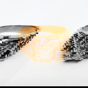 Men's 14K Gold & Diamond Ring: Men's 14K Gold & Diamond Ring. Condition: Excellent. Dimensions: Ring Size-11. Gross Weight: 10.4g/6.7dwt. Provenance: From a Long Island, NY Home. Please note the absence of a Condition Report does n