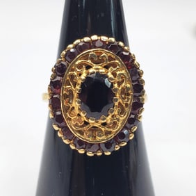 Large Old 14K Gold & Garnet Ring