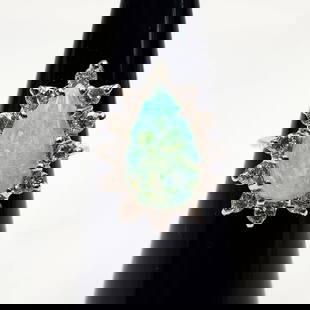 Fine 14K White Gold, Diamonds, & Opal Ring: Fine 14K White Gold, Diamonds & Opal Ring. There Are 12 Round Diamonds & a Large Opal. Condition: Generally Very Good. Dimensions: Ring Size-5. Gross Weight: 4.2g2.7dwt. Provenance: From a Long Island