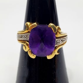 Vintage 18K Gold & Large Amethyst Ring