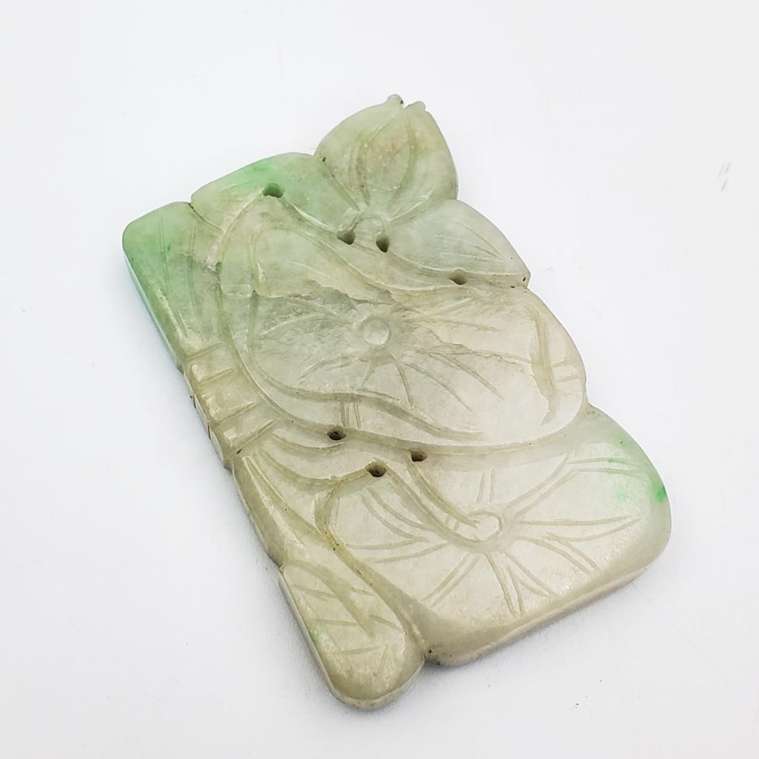 Chinese Jade Carving: Chinese Jade Carving. Condition: Generally Very Good. Dimensions: 1.5" x 2.25". Weight: 492g.Provenance: From a Long Island, NY Home. Please note the absence of a Condition Report does not imply that