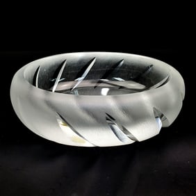 Vintage Lalique France "Yseult" Art Glass Bowl