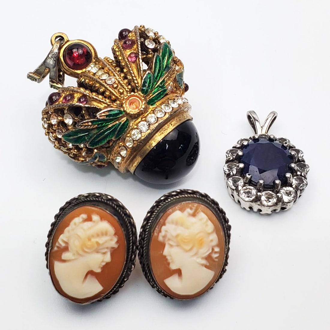 Lot of 3 Silver Jewelry Items (1 of 5)