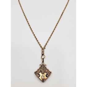 14K Gold Chain & Locket Pendant Necklace