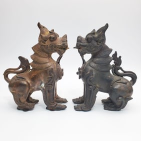 Antique Chinese Bronze Pair of Pixiu Figures
