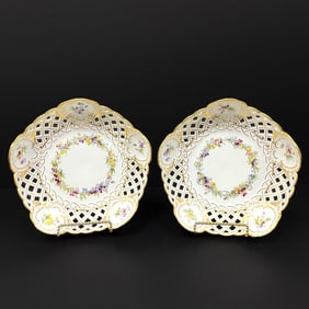 Very Fine Antique Pair of Meissen Porcelain Bowls