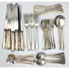 61Pc Reed & Barton "Stylist" Sterling Silver Set