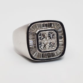 Fine Men's Platinum & Diamonds Ring