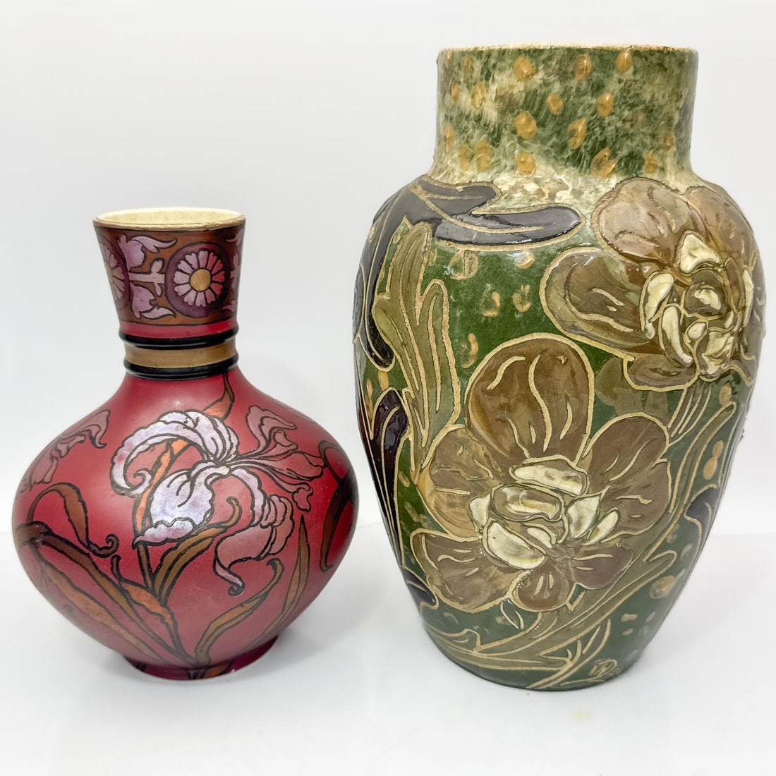 Lot of 2 Fine Antique Pottery Vases (1 of 5)