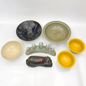 Lot of 7 Chinese Ceramic Items