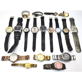 Large Bag Lot of Vintage Watches