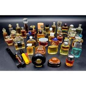 Very Large Lot of Perfume Samples