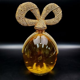 Elizabeth Taylor Glass Perfume Factice Bottle