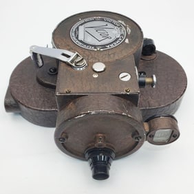Vintage Victor Cine Movie Camera