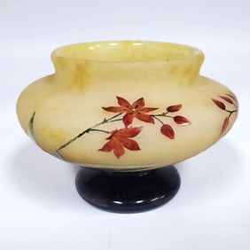 Daum Nancy French Art Nouveau Cameo Glass Bowl
