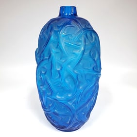 Rene Lalique Art Deco "Ronces" Electric Blue Vase
