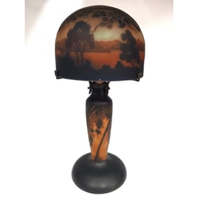 Muller Freres LunevilleCameo Glass Lamp