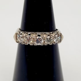 14K White Gold & 5 Diamond Ring