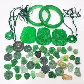 Group Lot of Chinese Green Stone Jewelry Items