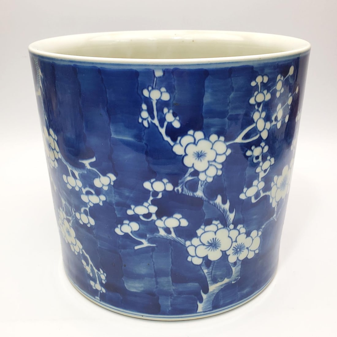 Chinese Large Blue & White Porcelain Planter Pot (1 of 4)