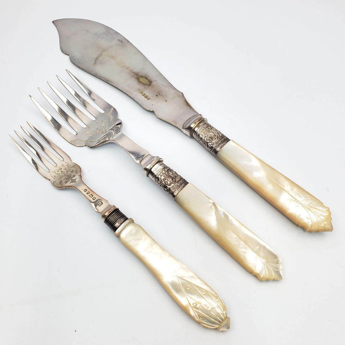 Antique Silver-Plate & Mother of Pearl Fish Set (1 of 3)