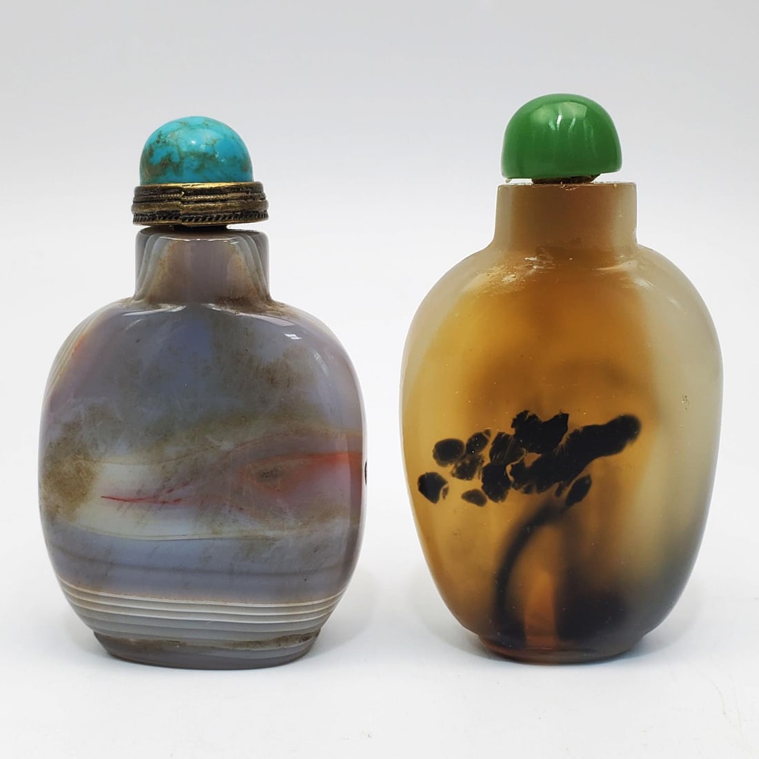 Lot of 2 Chinese Snuff Bottles (1 of 2)