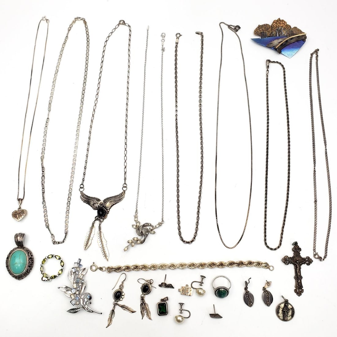 Lot of Vintage Silver & Sterling Silver Jewelry (1 of 7)