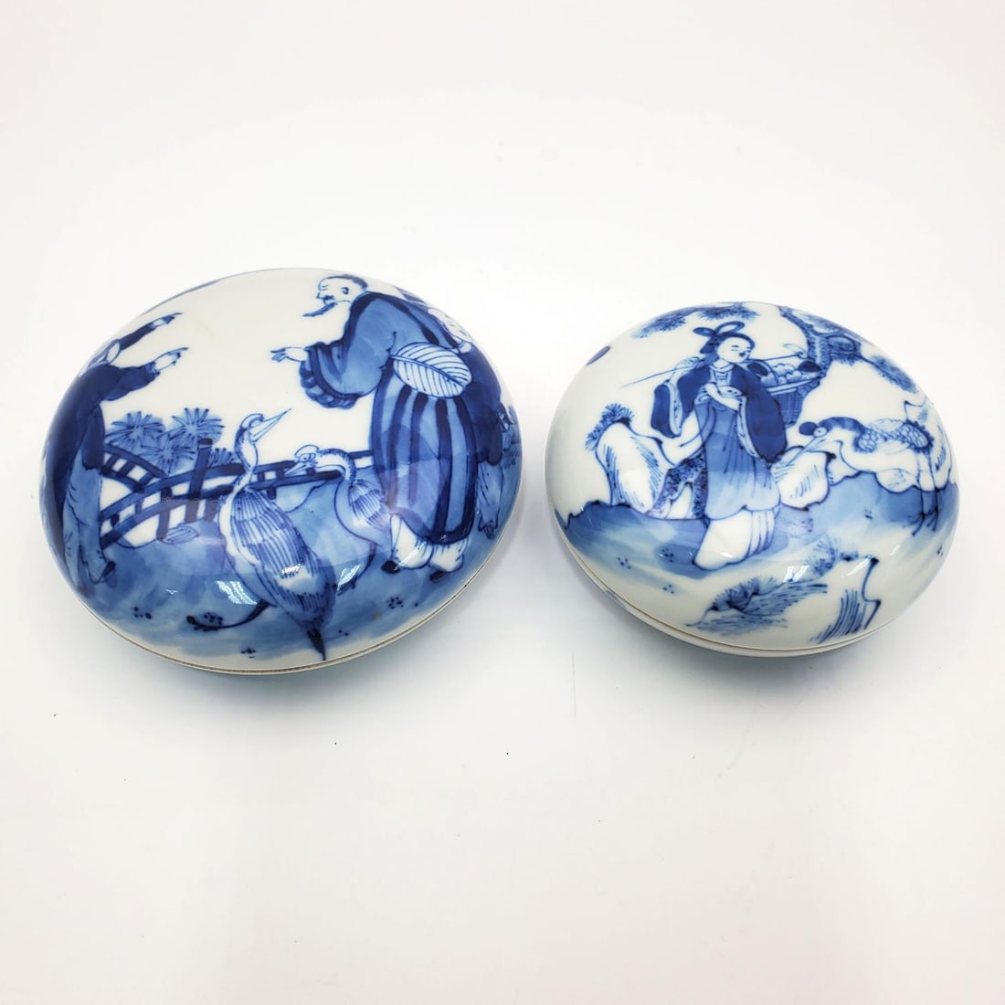 2 Chinese Blue & White Porcelain Covered Bowls (1 of 3)
