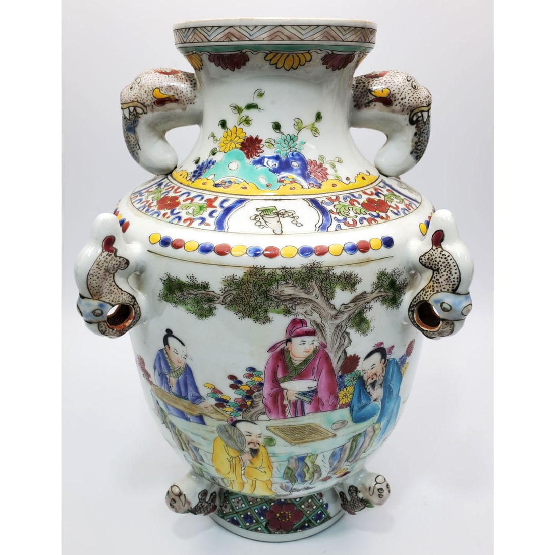 Chinese Famille Rose Porcelain Vase (1 of 7)