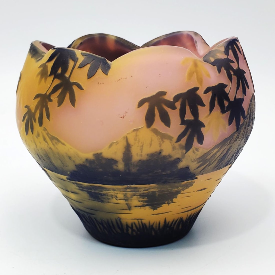 Devez French Art Nouveau Cameo Glass Scenic Vase (1 of 4)