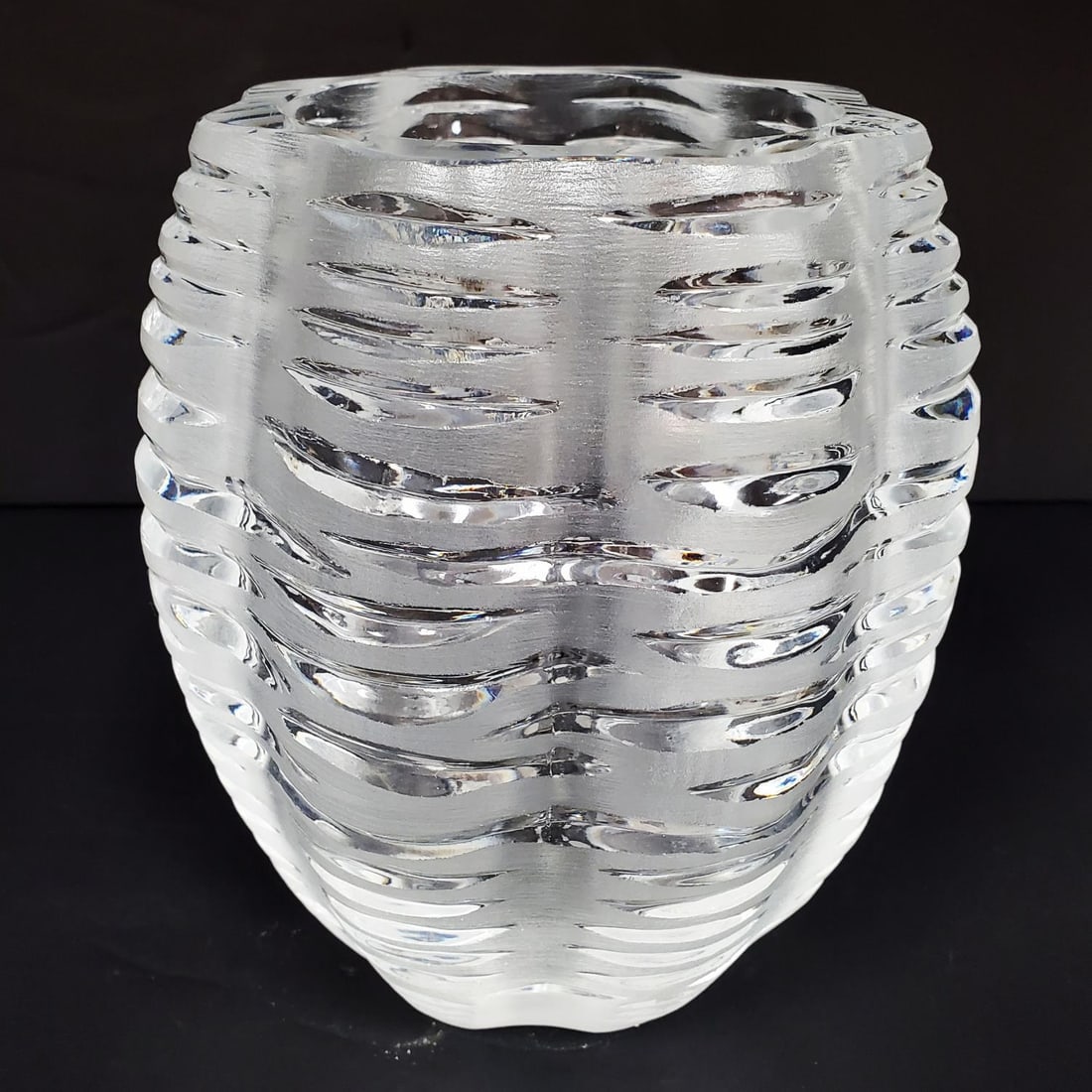 Vintage Lalique France "Iseran" Crystal Vase (1 of 4)