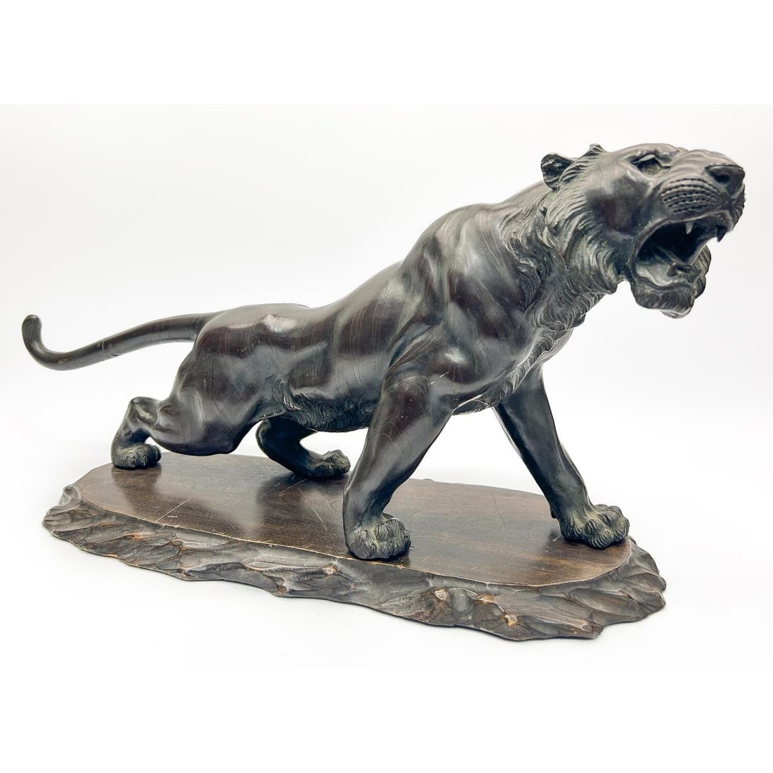 Antique Signed Japanese Meiji Bronze Tiger Figure (1 of 7)