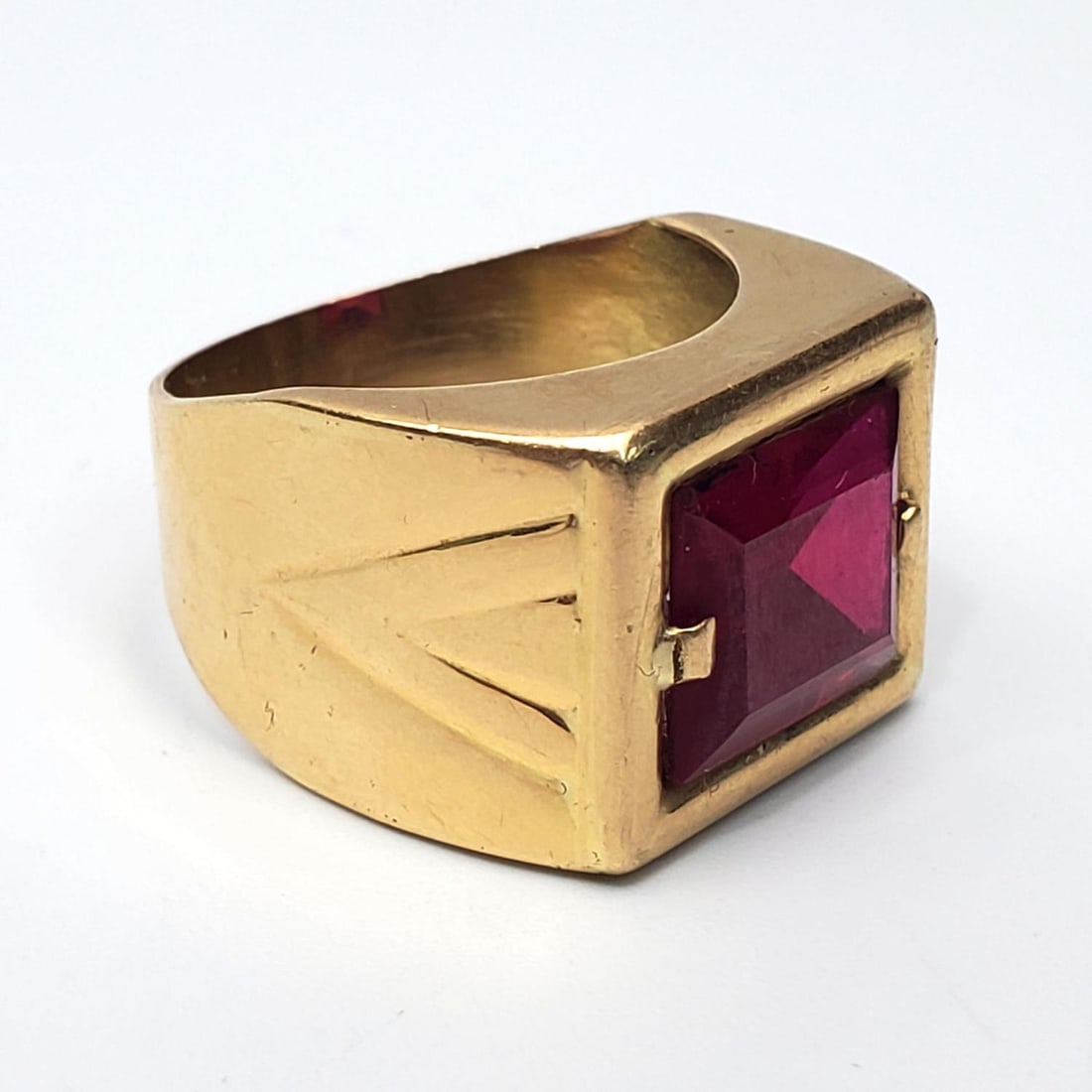 Men's 10K Gold Ring w/ Red Stone (1 of 3)