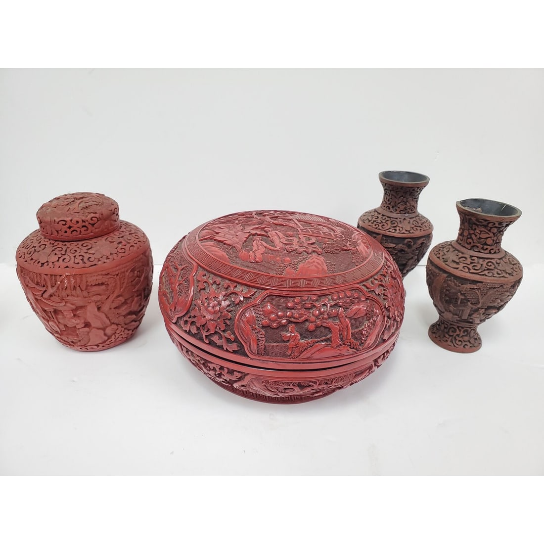 Chinese Lot of 3 Carved Cinnabar Items (1 of 3)
