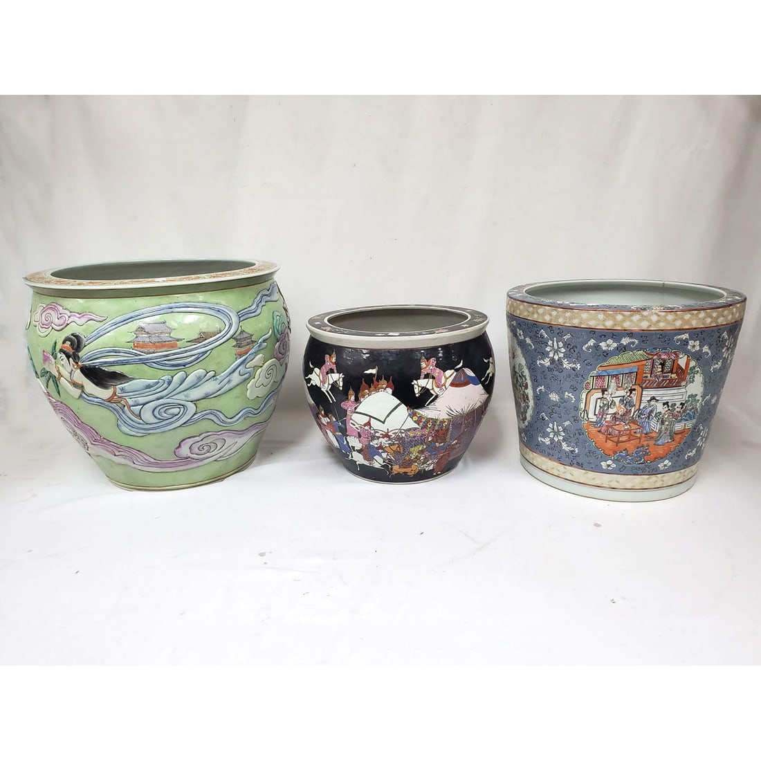 Lot of 3 Large Chinese Porcelain Planters (1 of 9)