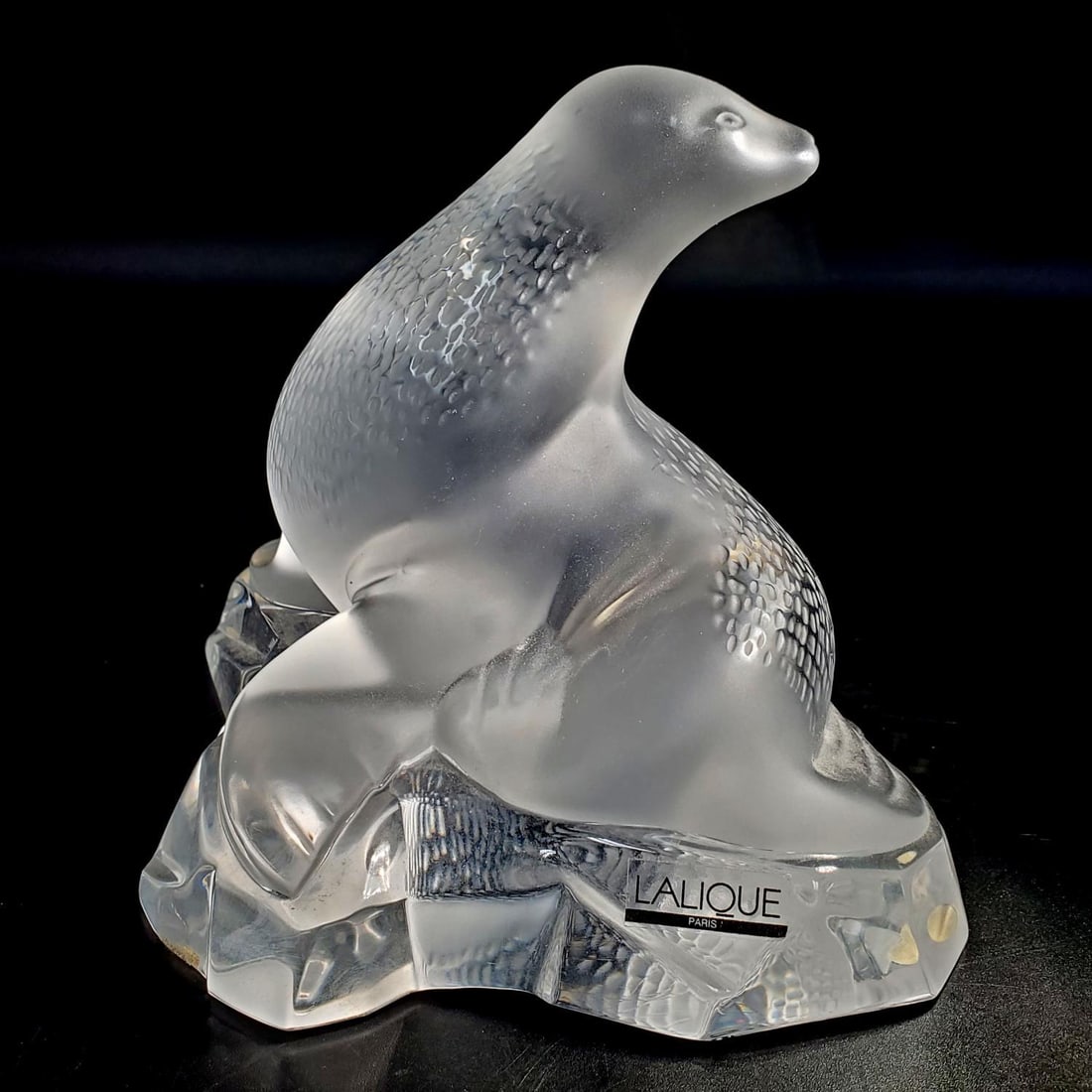 Lalique France "Otarie Ooglit" Glass Seal Figure (1 of 6)