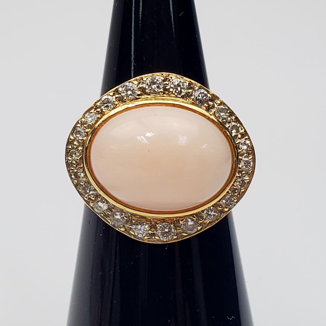 14K Gold, Diamonds & Large Pink Coral Ring: 14K Gold, Diamonds & Large Pink Coral Ring. Please Note- Due to Recent Fraudulent Activity, All Jewelry Items Purchased by New Customers Cannot Be Shipped Out Until 3 Weeks After The Auction Date. Con