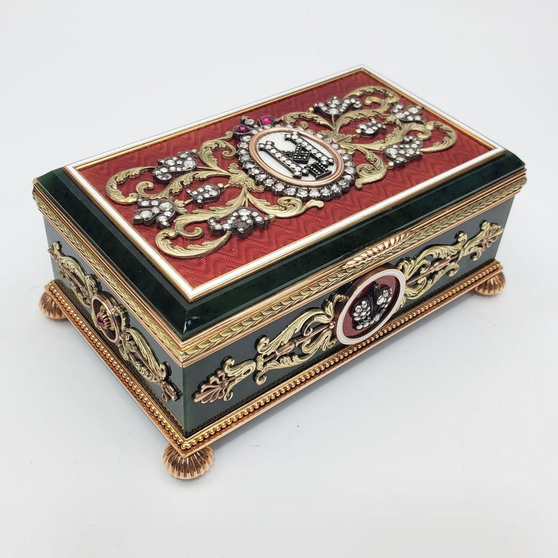 Russian 14K Gold, Nephrite & Enamel Box (1 of 10)