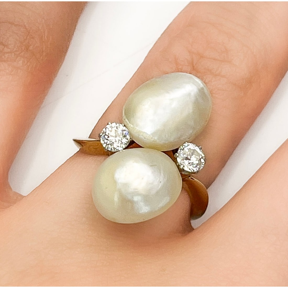 14 Gold, Freshwater Pearl & Diamonds Ring (1 of 3)