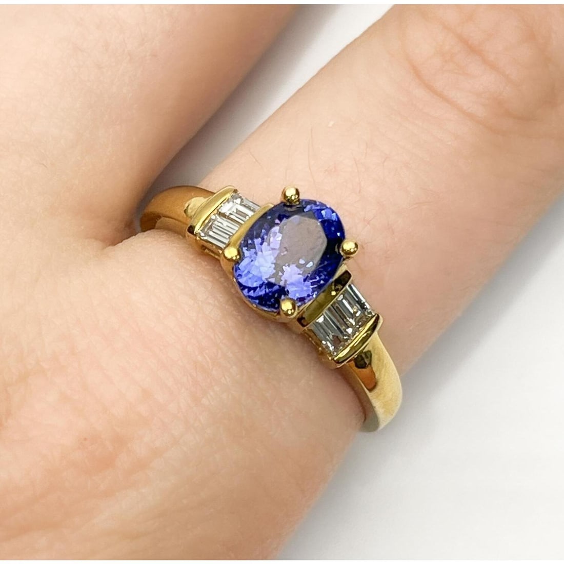 14K Gold, Tanzanite & Diamond Ring (1 of 5)