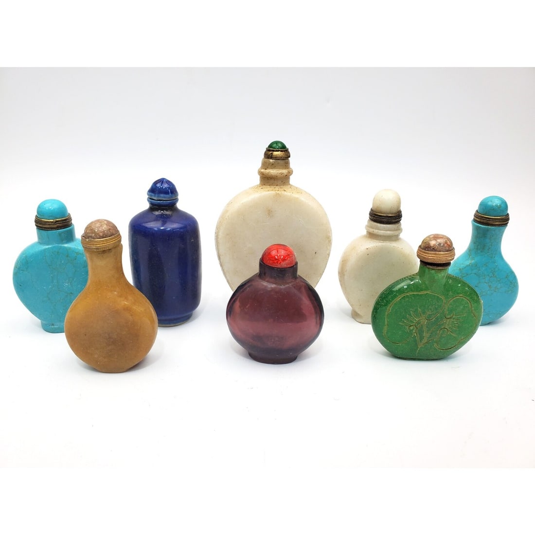 Lot of 8 Chinese Snuff Bottles (1 of 3)